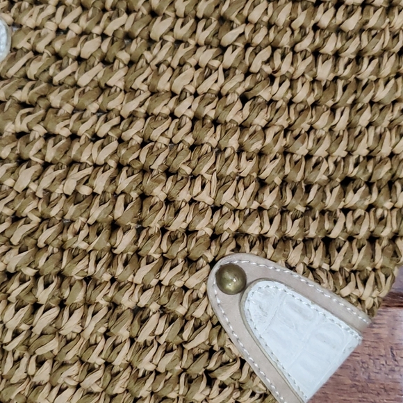 White Faux Leather & Straw Boho Shoulder Bag - Picture 15 of 15